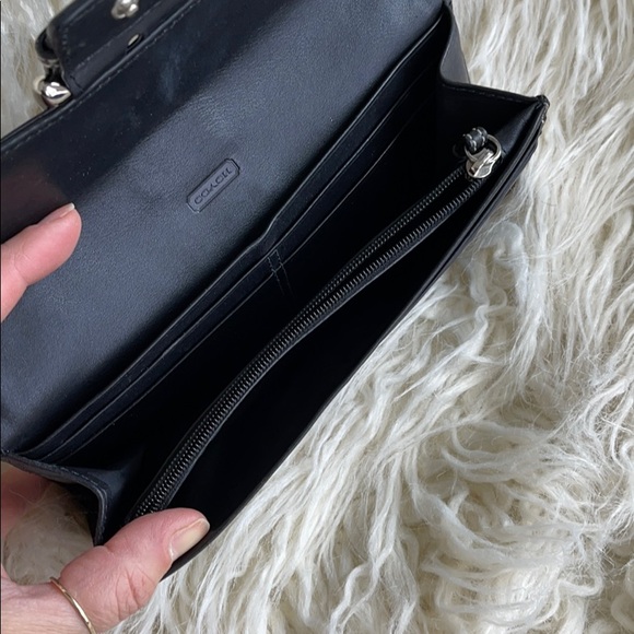 Coach Soho Wallet - Picture 6 of 7